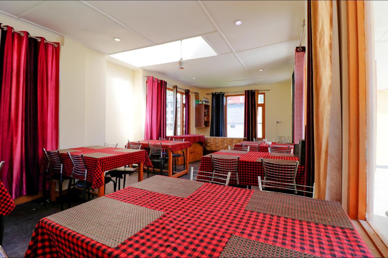 FabHotel Mai Vrindavan Manāli Esterno foto